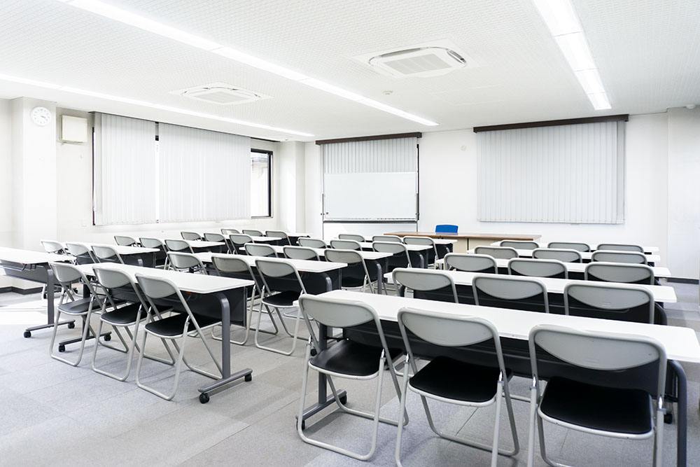 最大50人の技能実習生が受講できる大教室